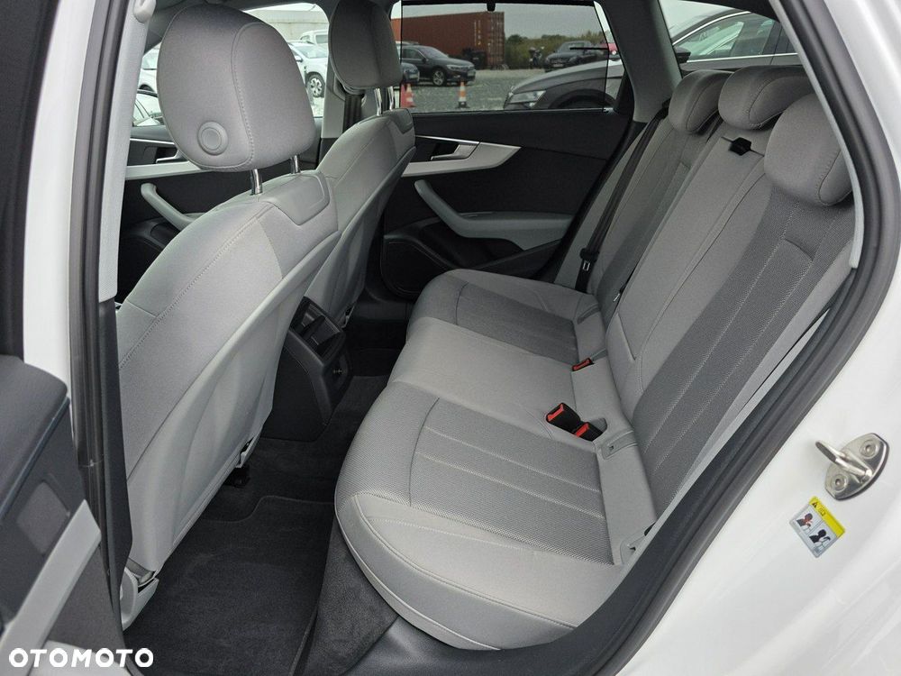 Audi A4 - 15