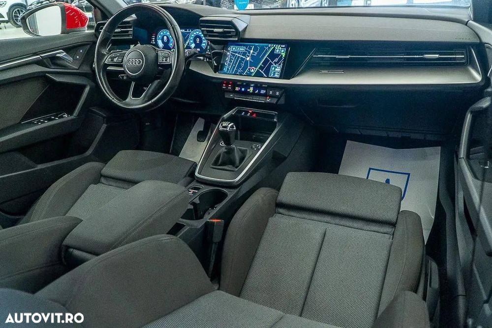 Audi A3 30 TFSI Sportback - 3