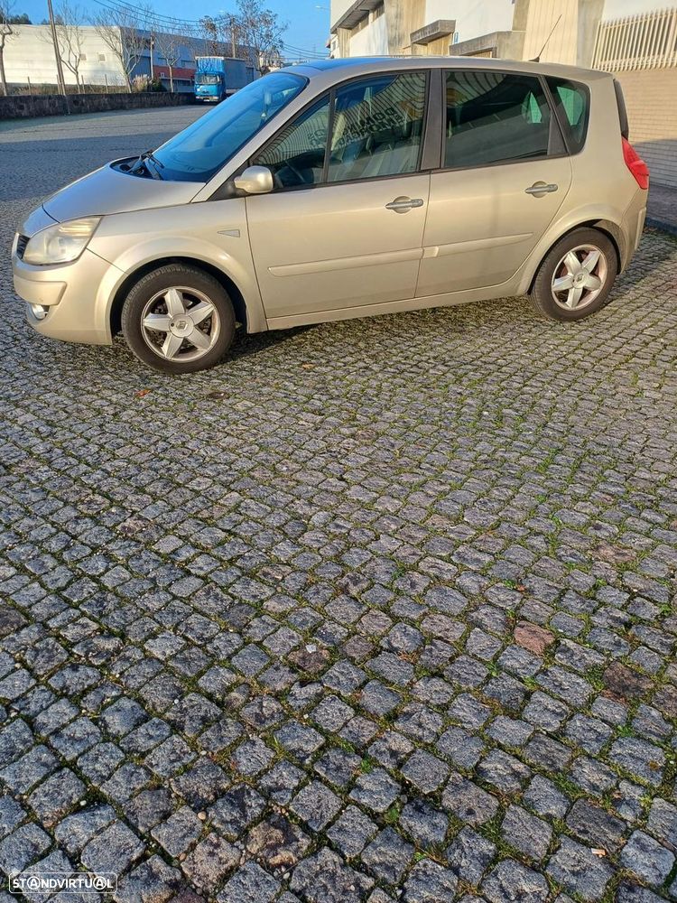 Renault Scénic 1.5 dCi Privilège - 3