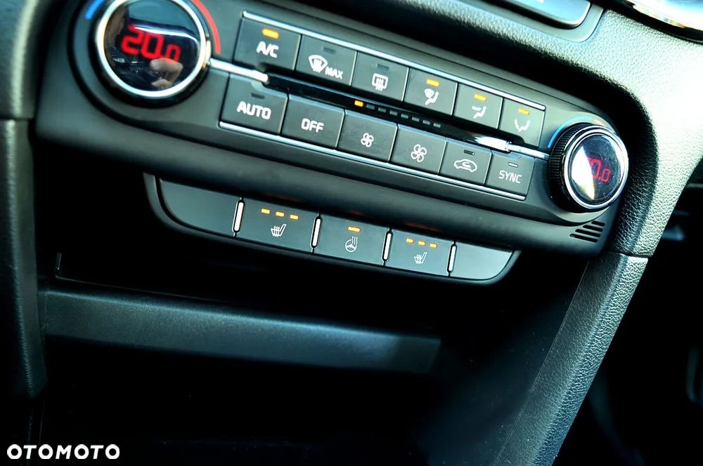 Kia ProCeed 1.4 T-GDI DCT7 OPF GT LINE - 32