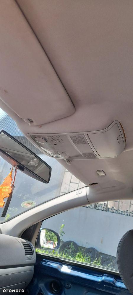 PODSUFITKA VW GOLF V  3 drzwi - 4