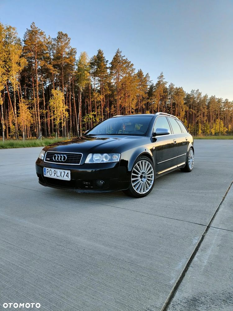 Audi A4 Avant - 1