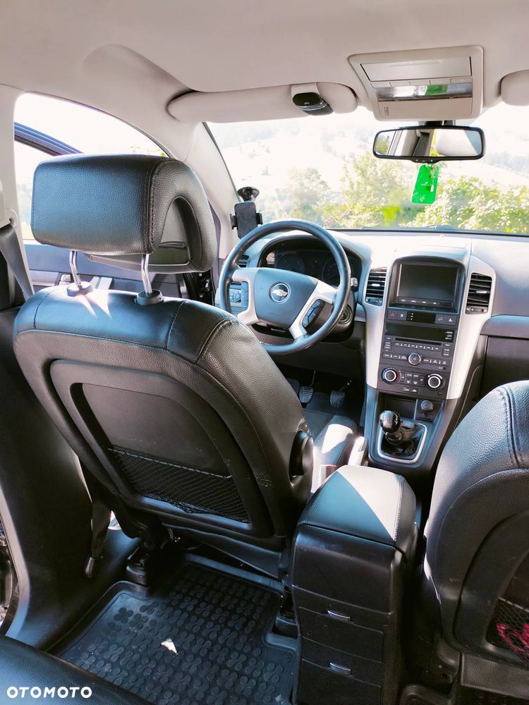 Chevrolet Captiva 2.0 d LT base - 6