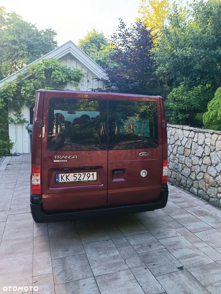 Ford Transit - 13