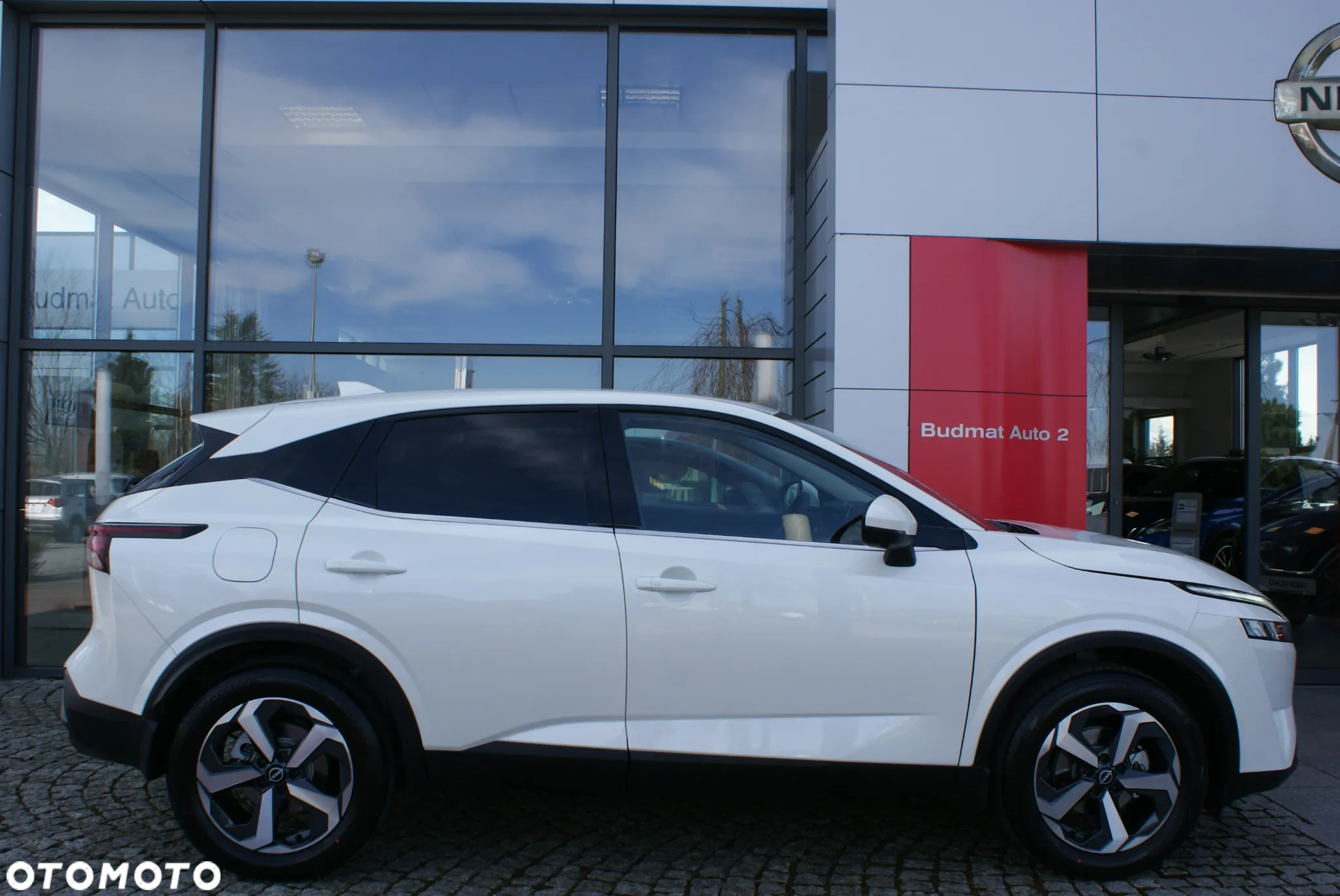 Nissan Qashqai - 4