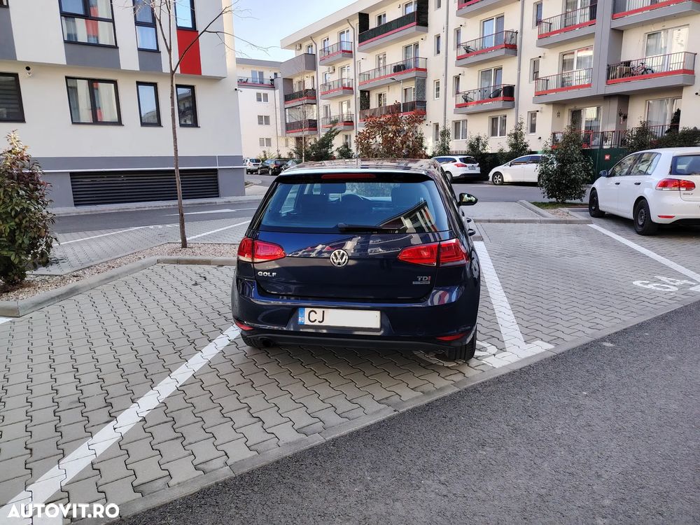 Volkswagen Golf 1.6 TDI DPF BlueMotion Technology Comfortline - 5