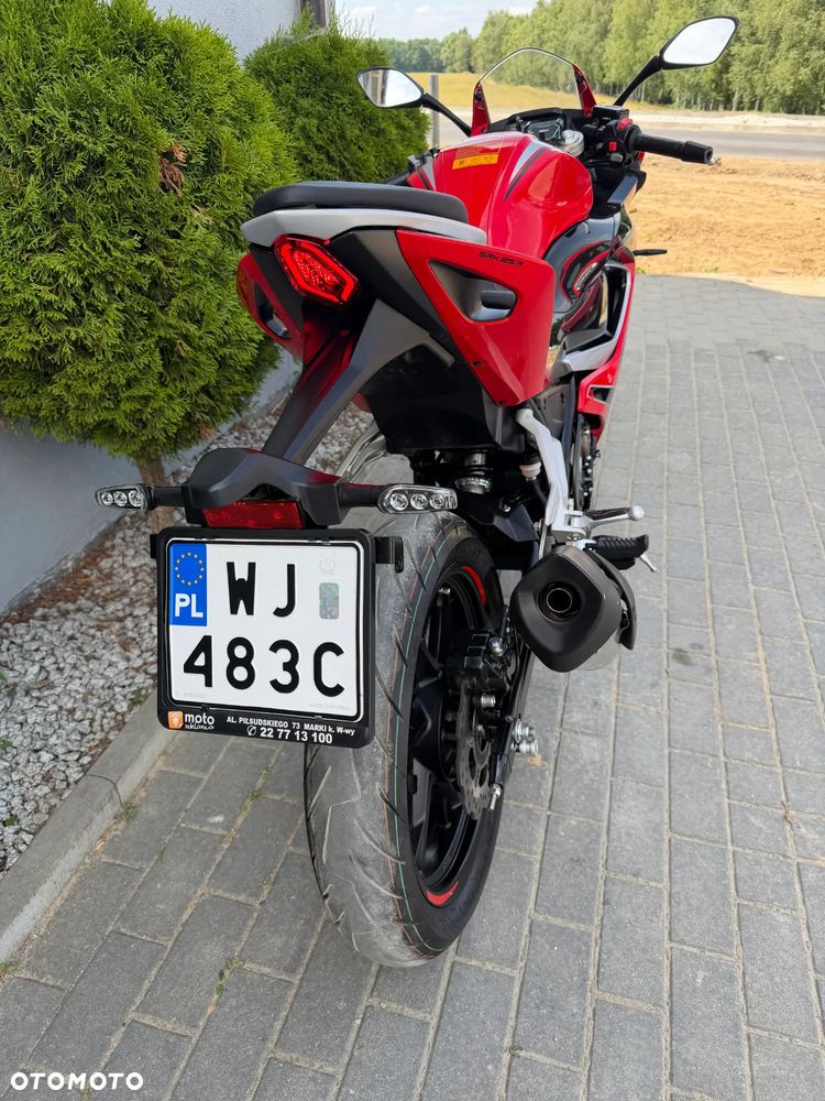 QJMOTOR SRK 125R - 27