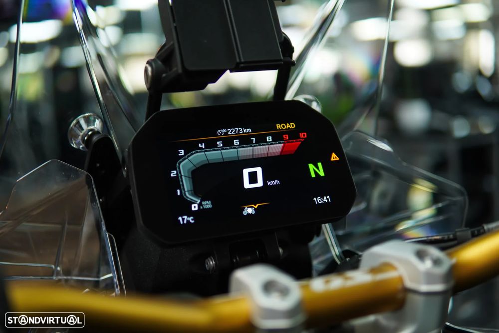 BMW R 1300 GS Adventure KARAKORUM C/ AKRAPOVIC E OPTION 719 - 24