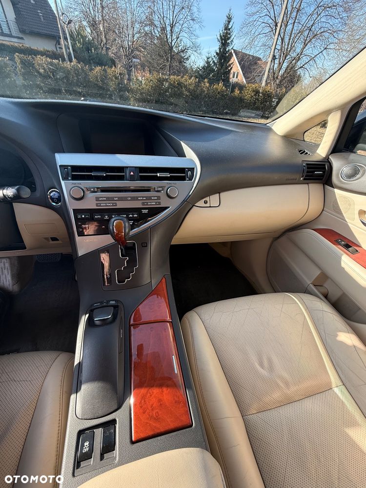 Lexus RX - 14