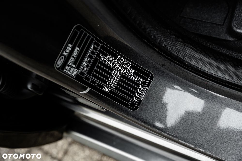 Ford Kuga - 26