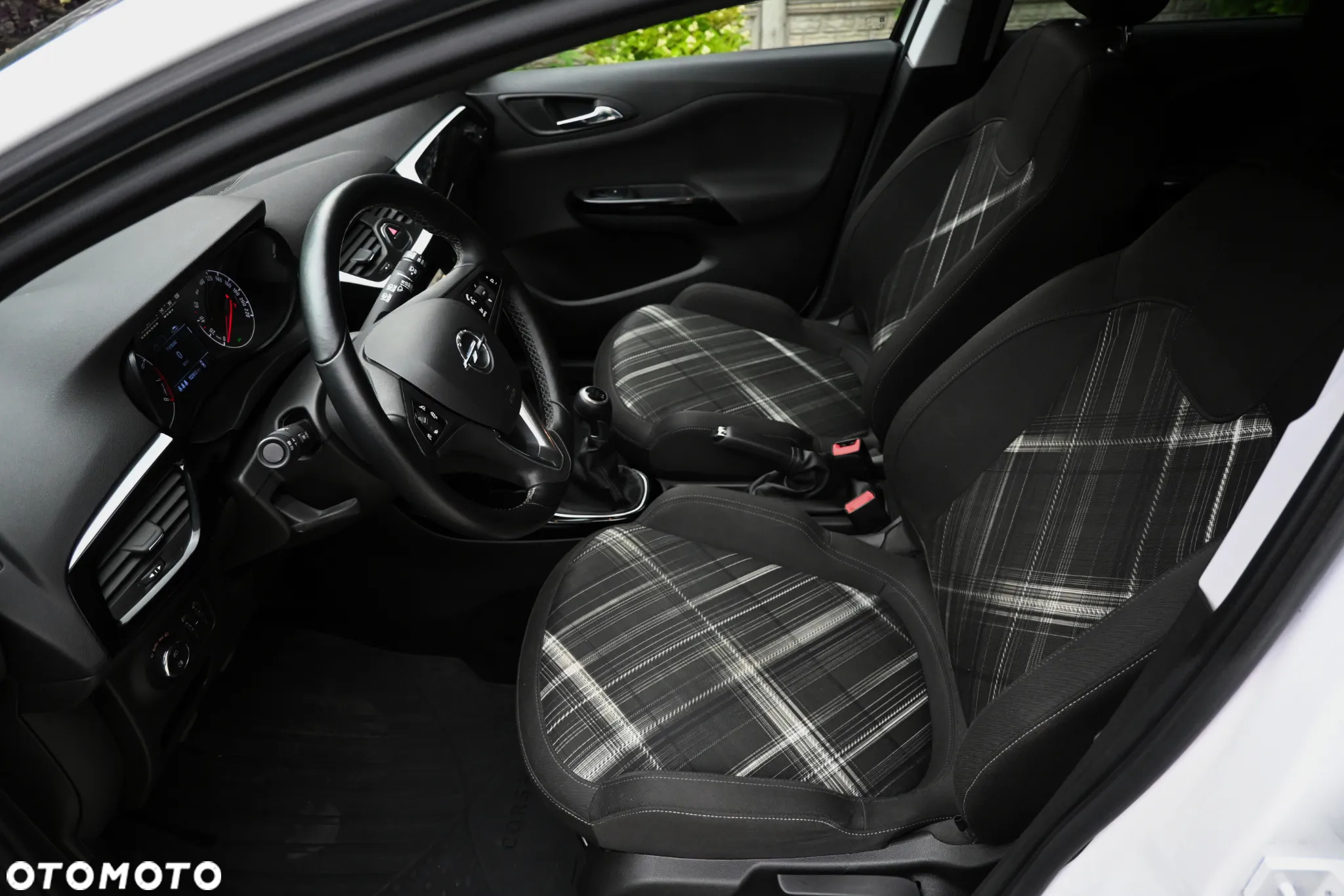 Opel Corsa 1.4 Color Edition S&S - 15