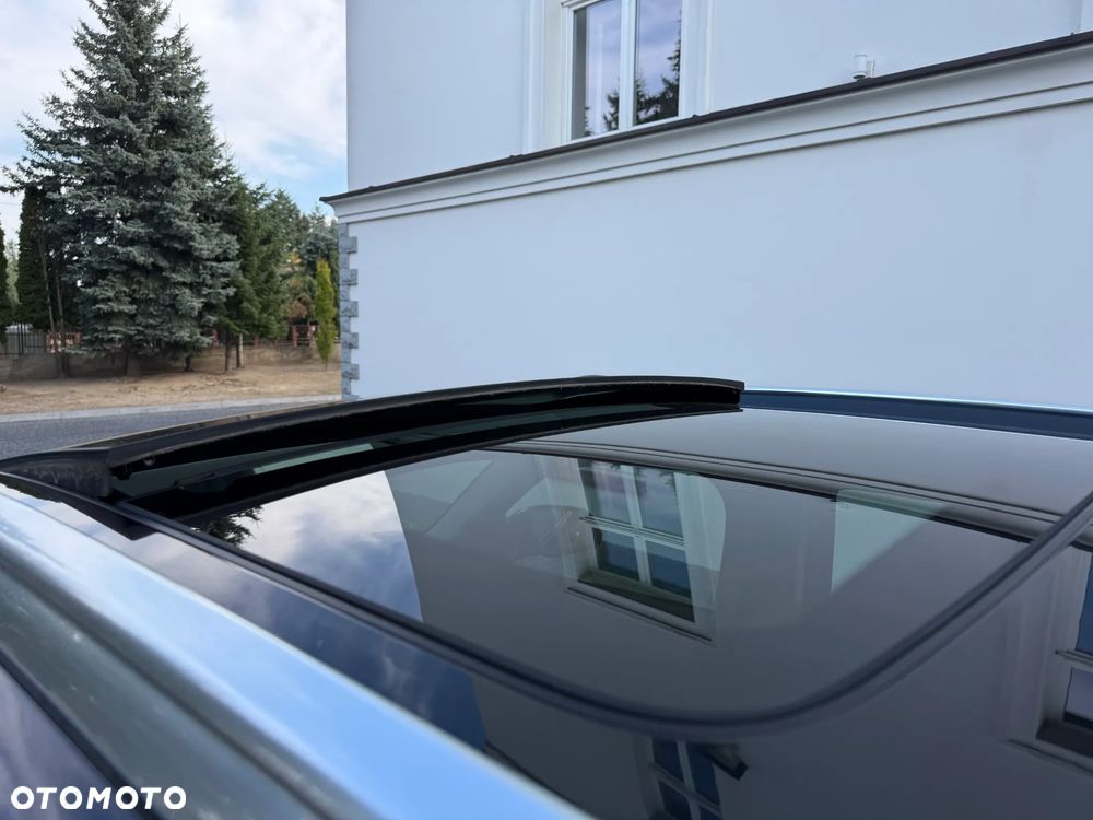 BMW X1 xDrive18d Sport Line - 12