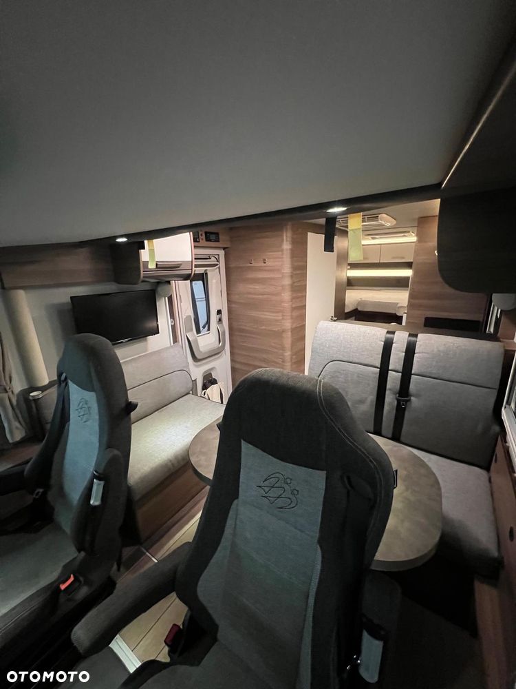 KNAUS Live i 700 - 7