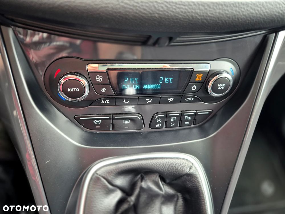 Ford Kuga 2.0 TDCi 4WD Titanium - 32