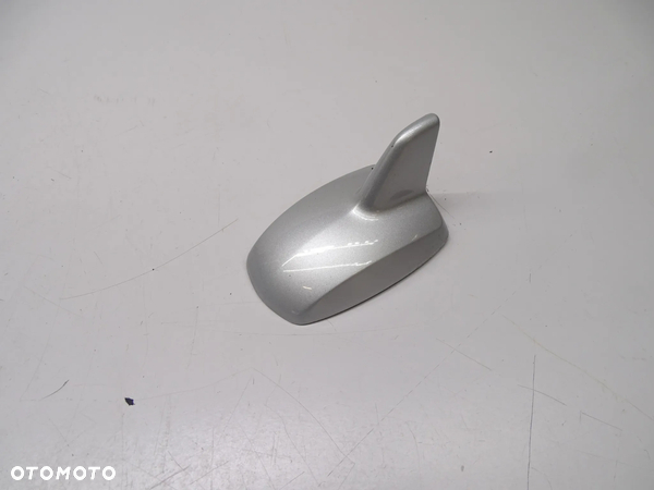 E KLASA W212 Antena Pletwa C775 2128270128