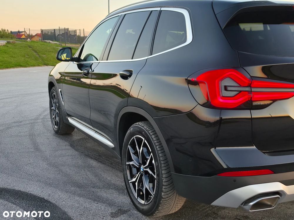 BMW X3 xDrive20d - 14