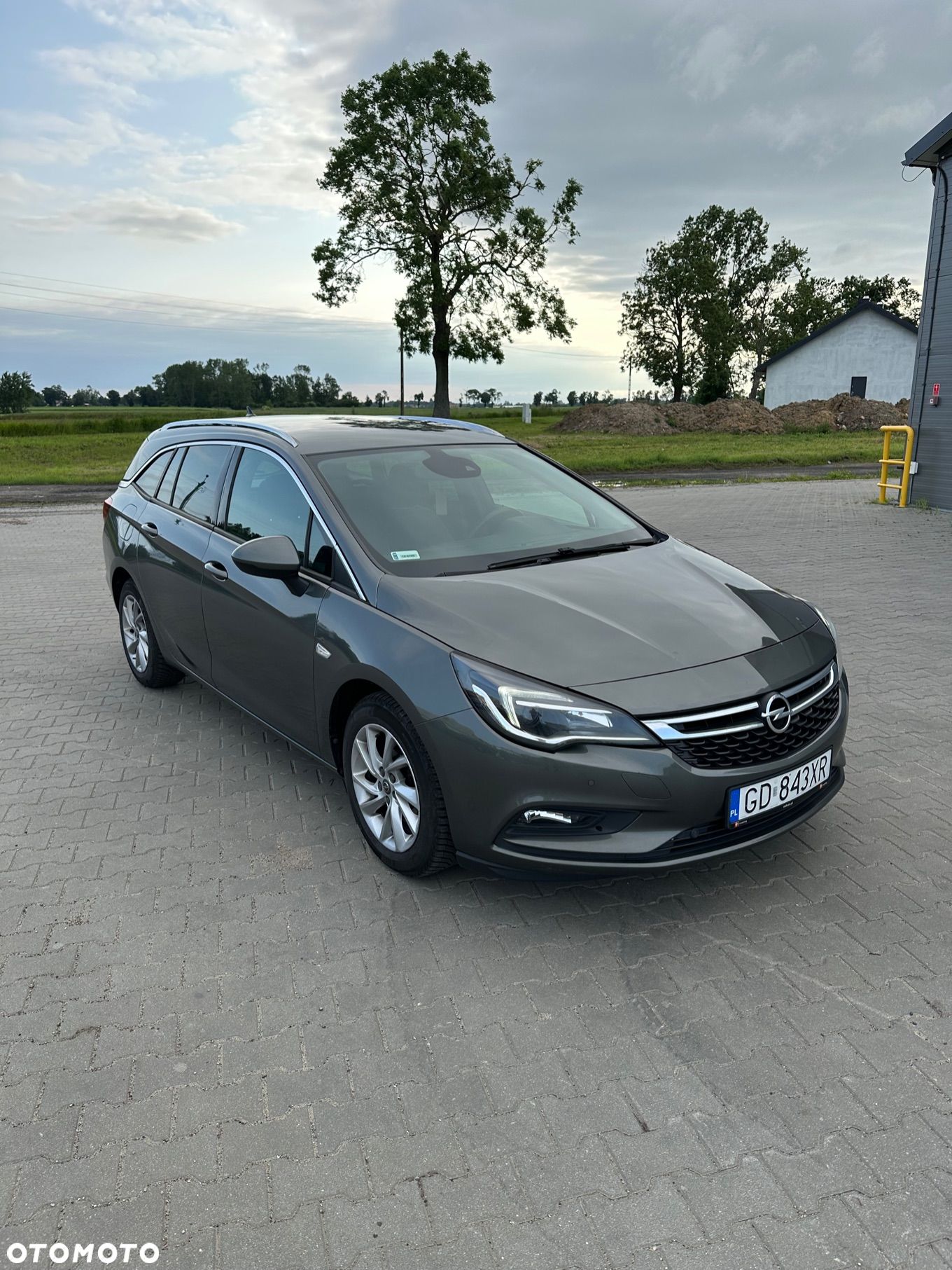 Opel Astra V 1.6 CDTI Elite S&S - 1