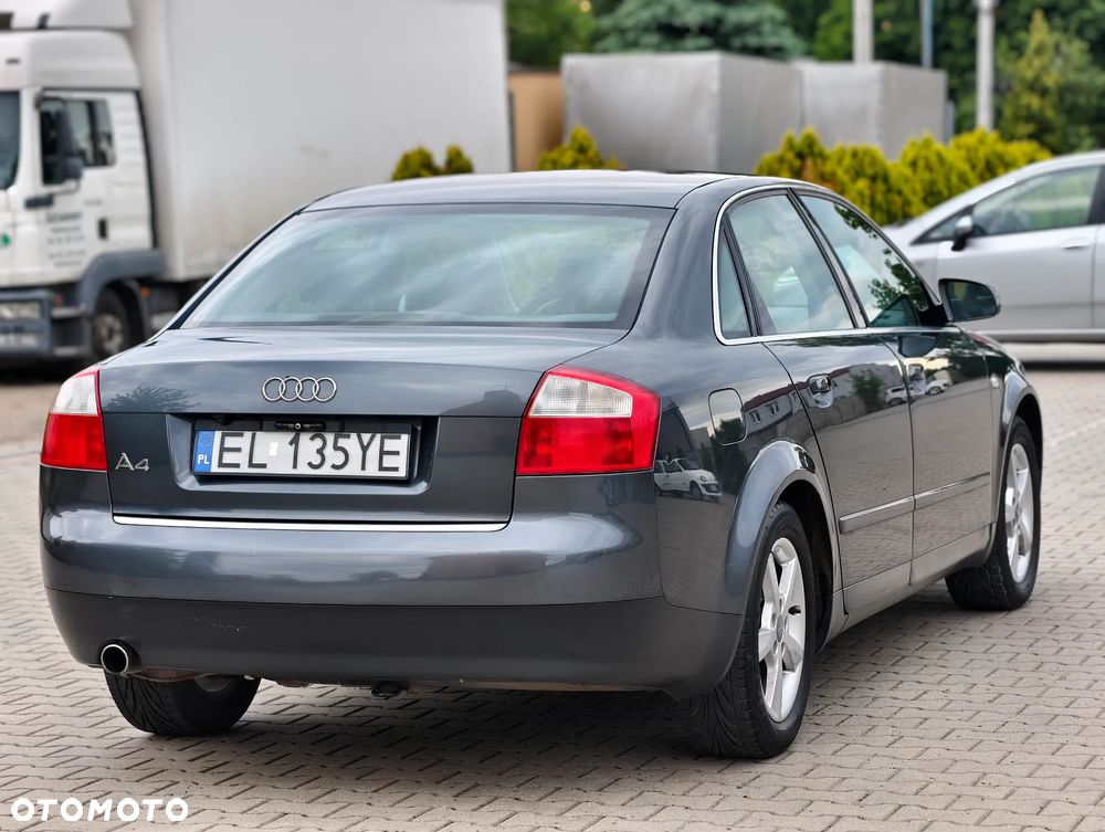 Audi A4 Limousine 2 - 4
