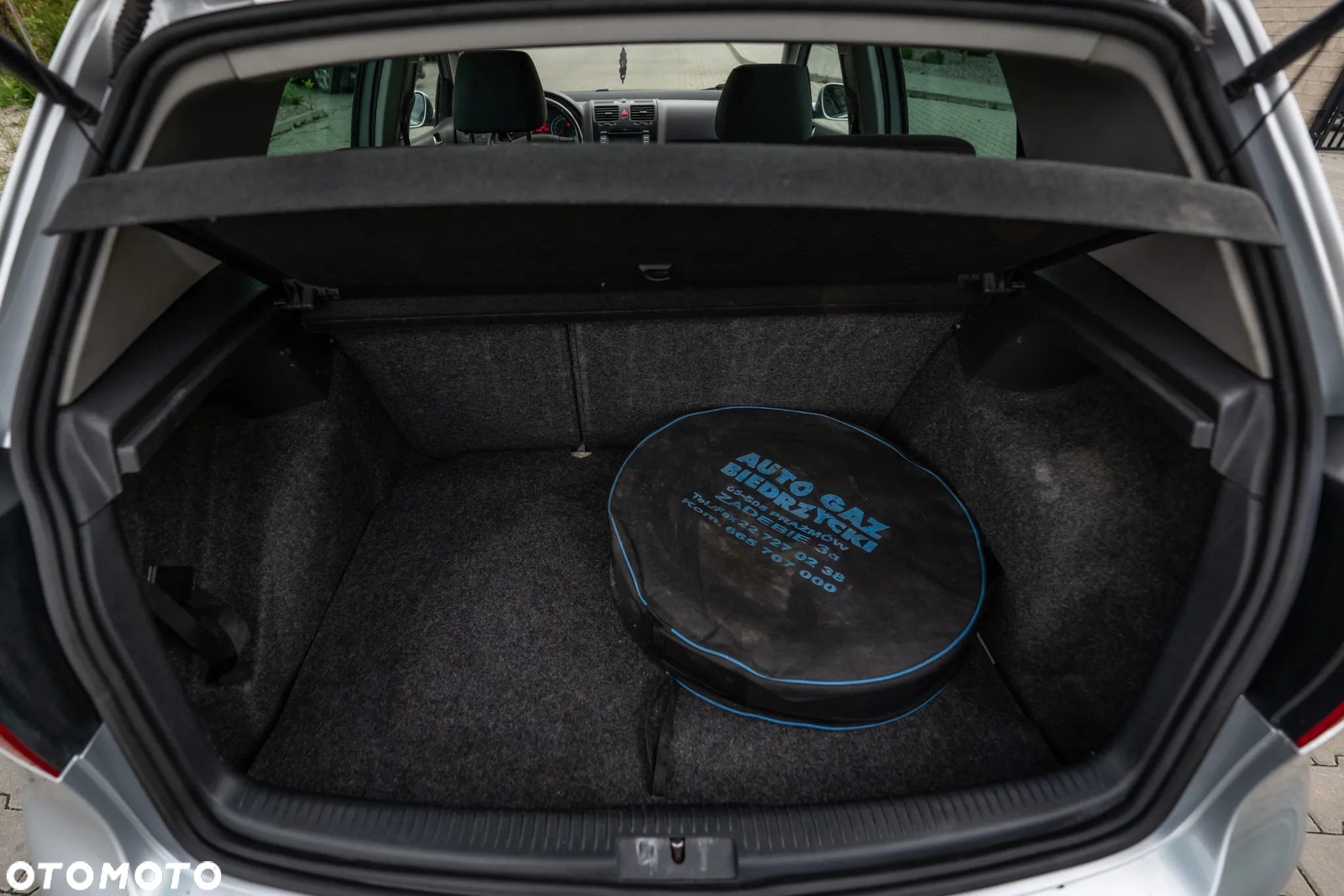 Volkswagen Golf V 1.6 Comfortline - 13