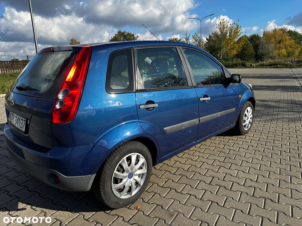 Ford Fiesta 2008 photo 5