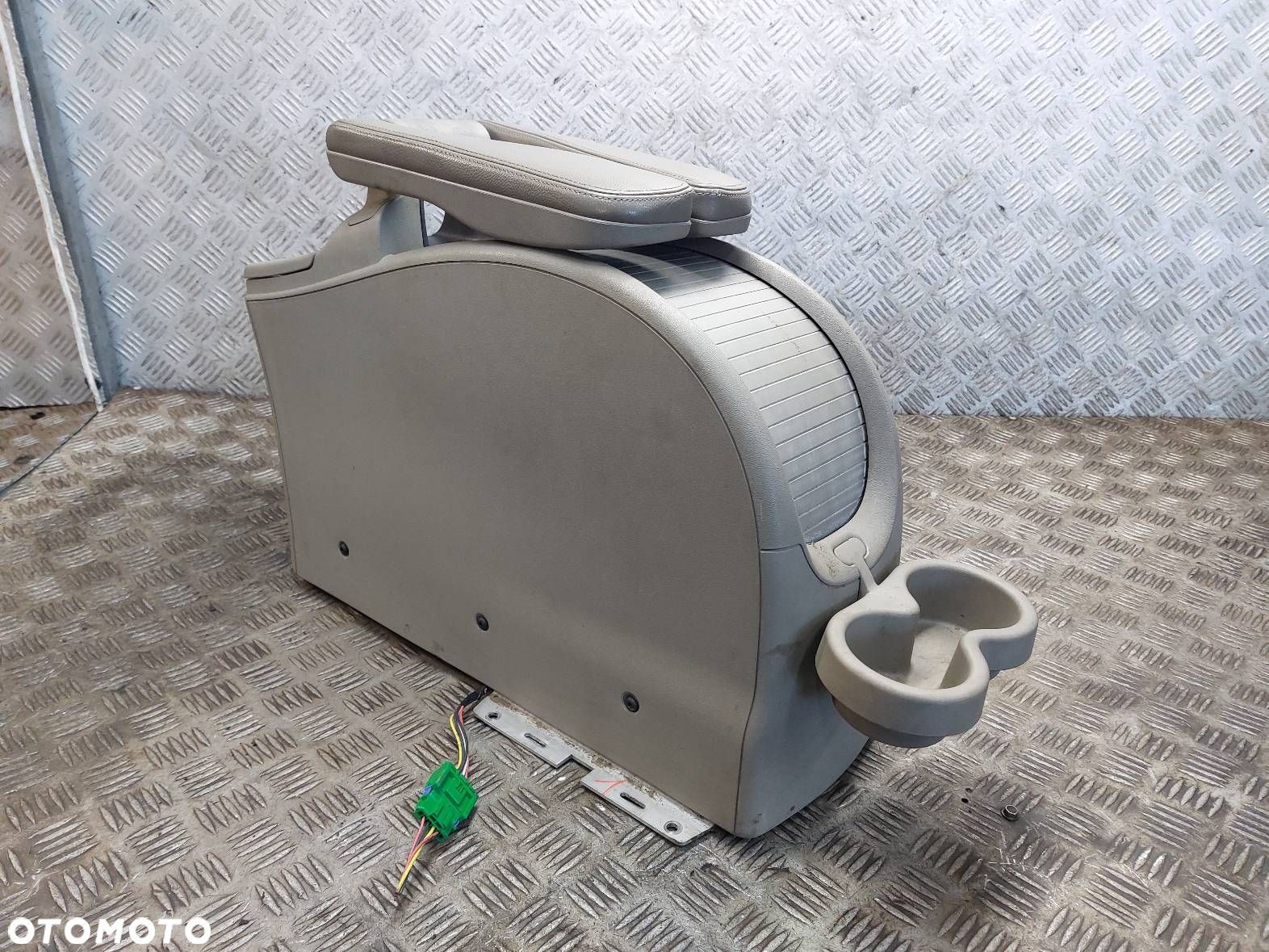 TUNEL ŚRODKOWY PODŁOKIETNIK MECHANIZM SZYBA CUPHOLDER SCENIC II - 1