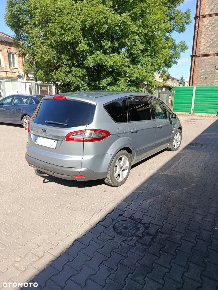 Ford S-Max - 4