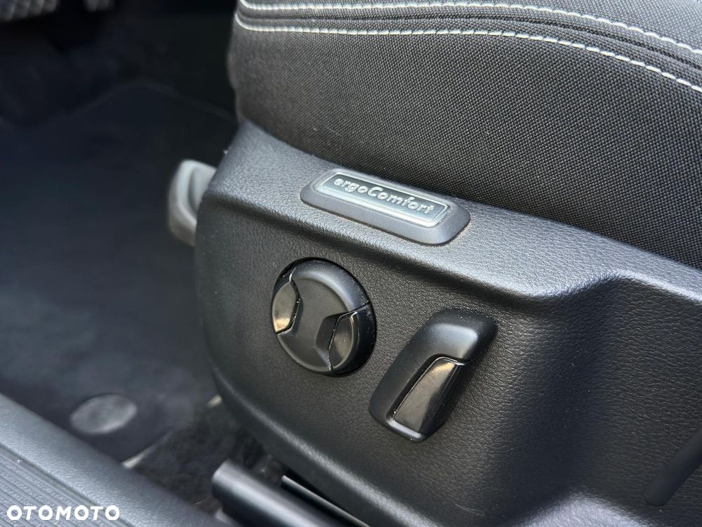 Volkswagen Passat 1.5 TSI EVO Business DSG - 11