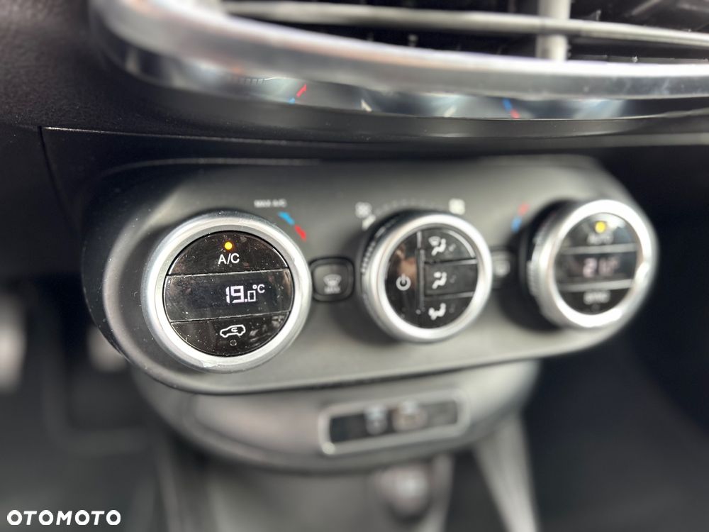 Fiat 500X 1.4 MultiAir Lounge - 22