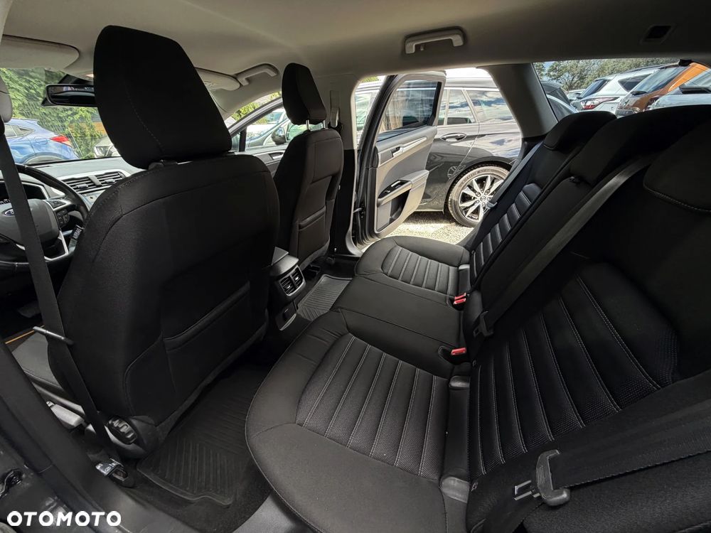 Ford Mondeo 2.0 TDCi Titanium PowerShift - 20