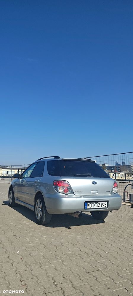 Subaru Impreza SW 2.0 RS - 4