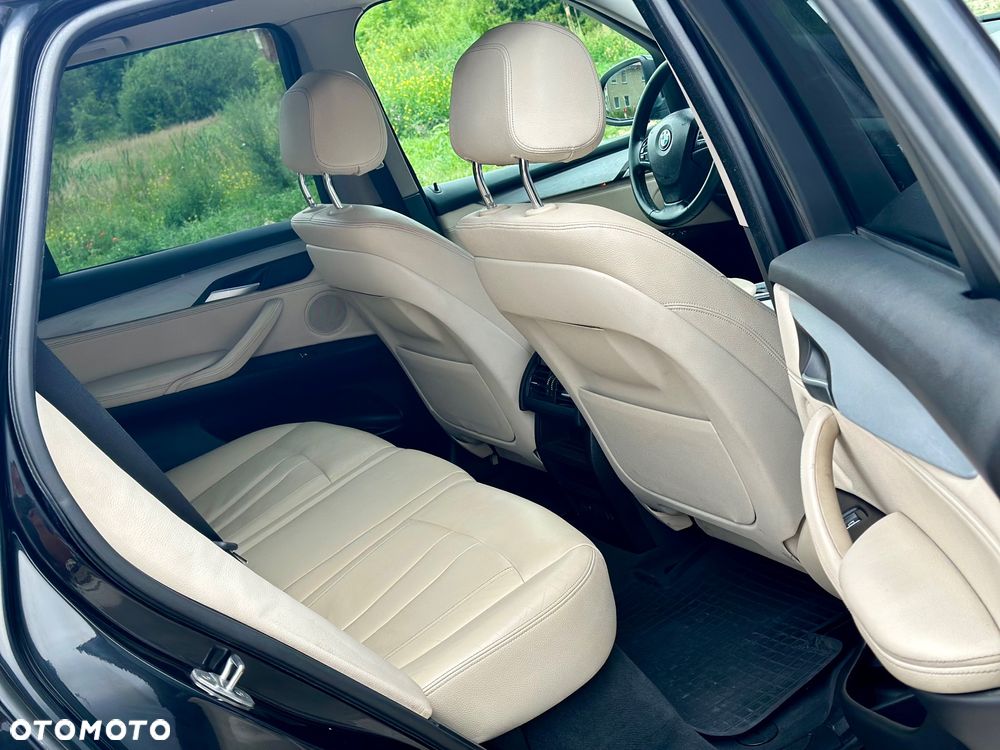 BMW X5 xDrive25d - 15