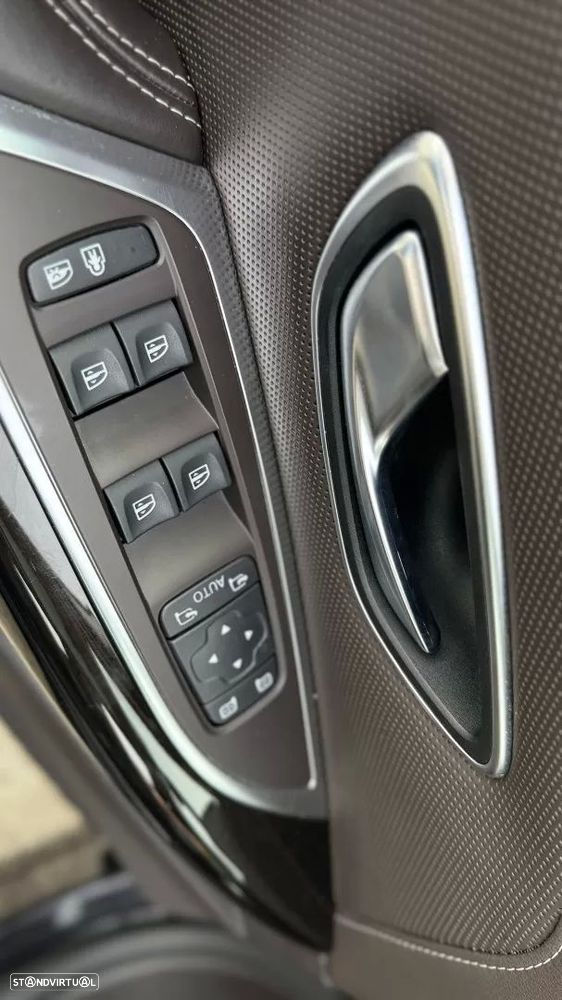 Renault Espace 1.6 dCi Initiale Paris EDC - 20