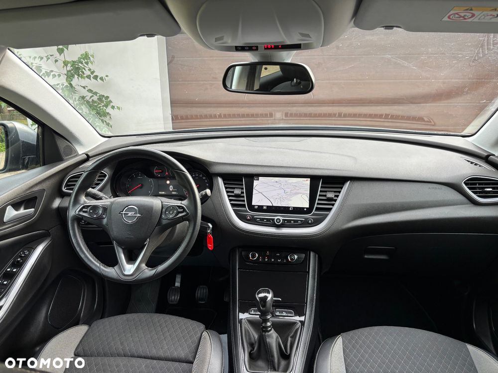 Opel Grandland X 1.2 Start/Stop Business Edition - 14