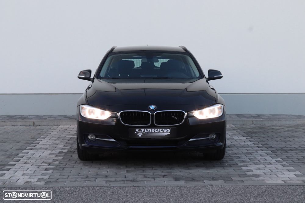 BMW 318 d Touring xDrive Line Sport - 3