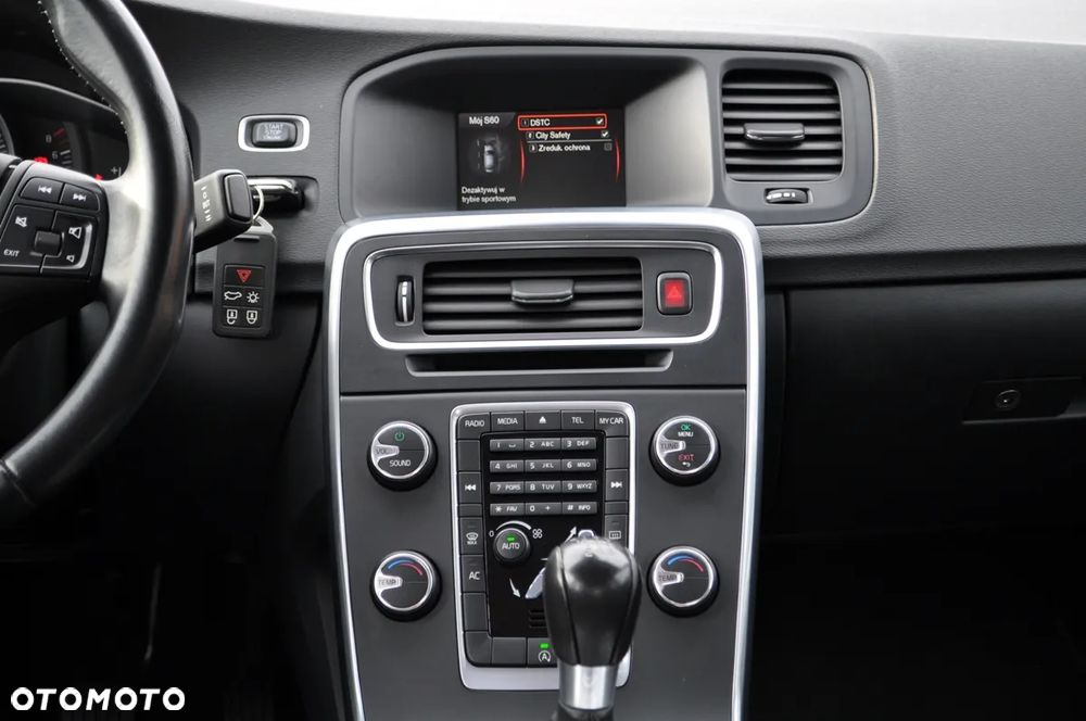 Volvo S60 T3 Kinetic - 31