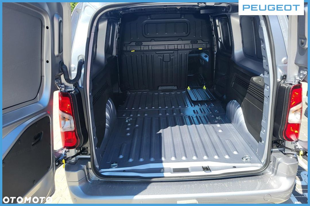Peugeot Partner Van L2H1 EAT8 1.5 130KM - 8