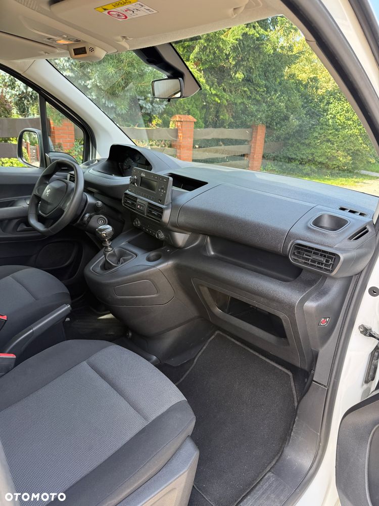 Peugeot Rifter 1.5 BlueHDI Active Pack S&S - 23