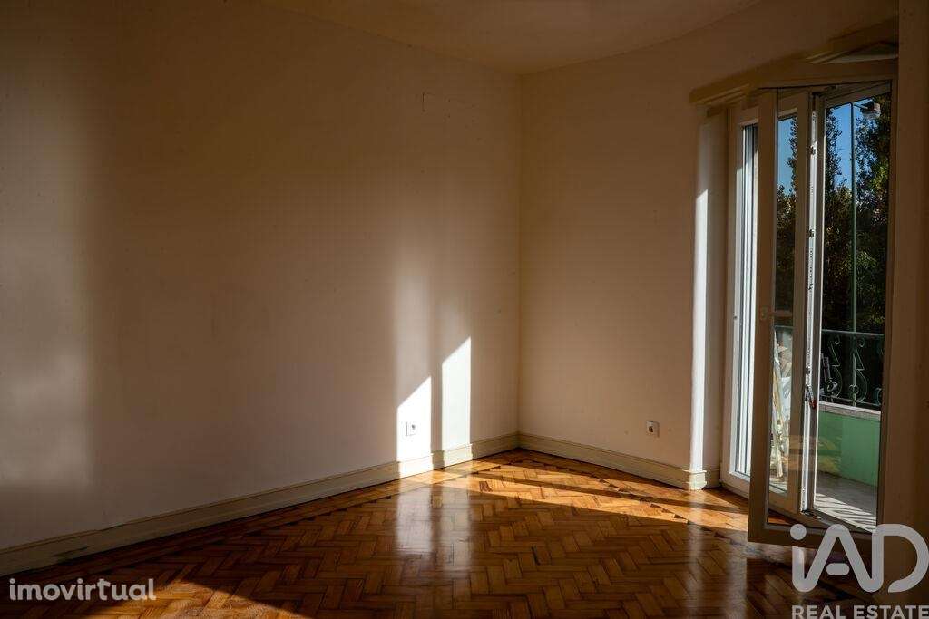 Apartamento T4 em Avenidas Novas de 104,00 m2 - Grande imagem: 3/18