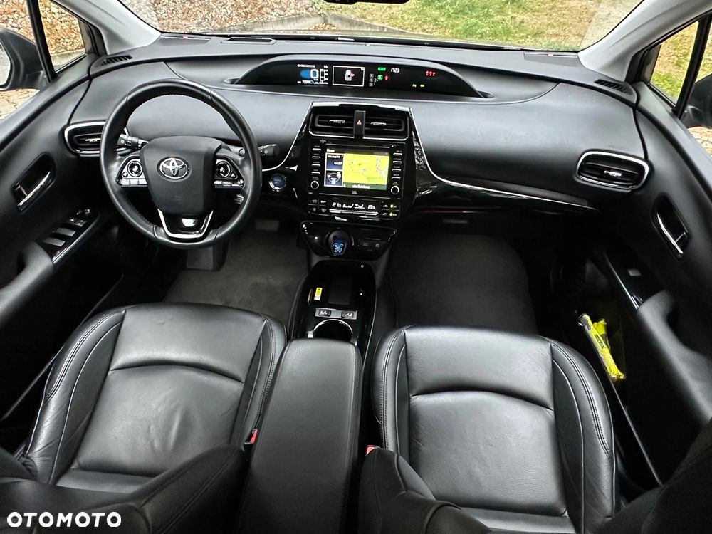 Toyota Prius 1.8 Hybrid Prestige - 4