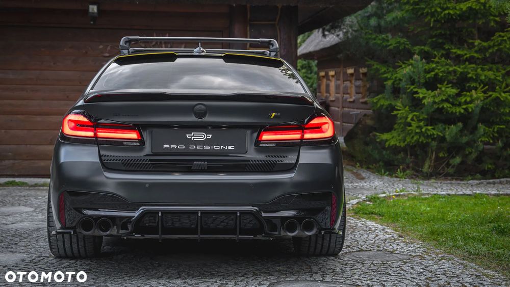 2022 BMW Seria 5 530i xDrive M Sport Edition, photograph 6