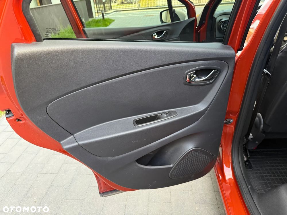 Renault Captur 1.2 Energy TCe Limited EDC - 34