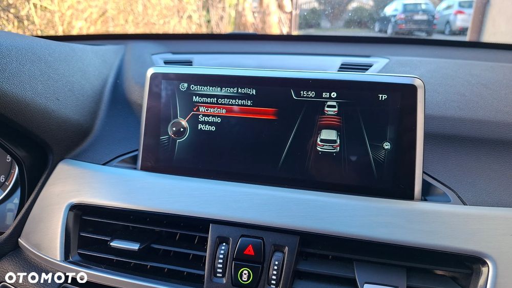 BMW X1 xDrive18d Sport - 36