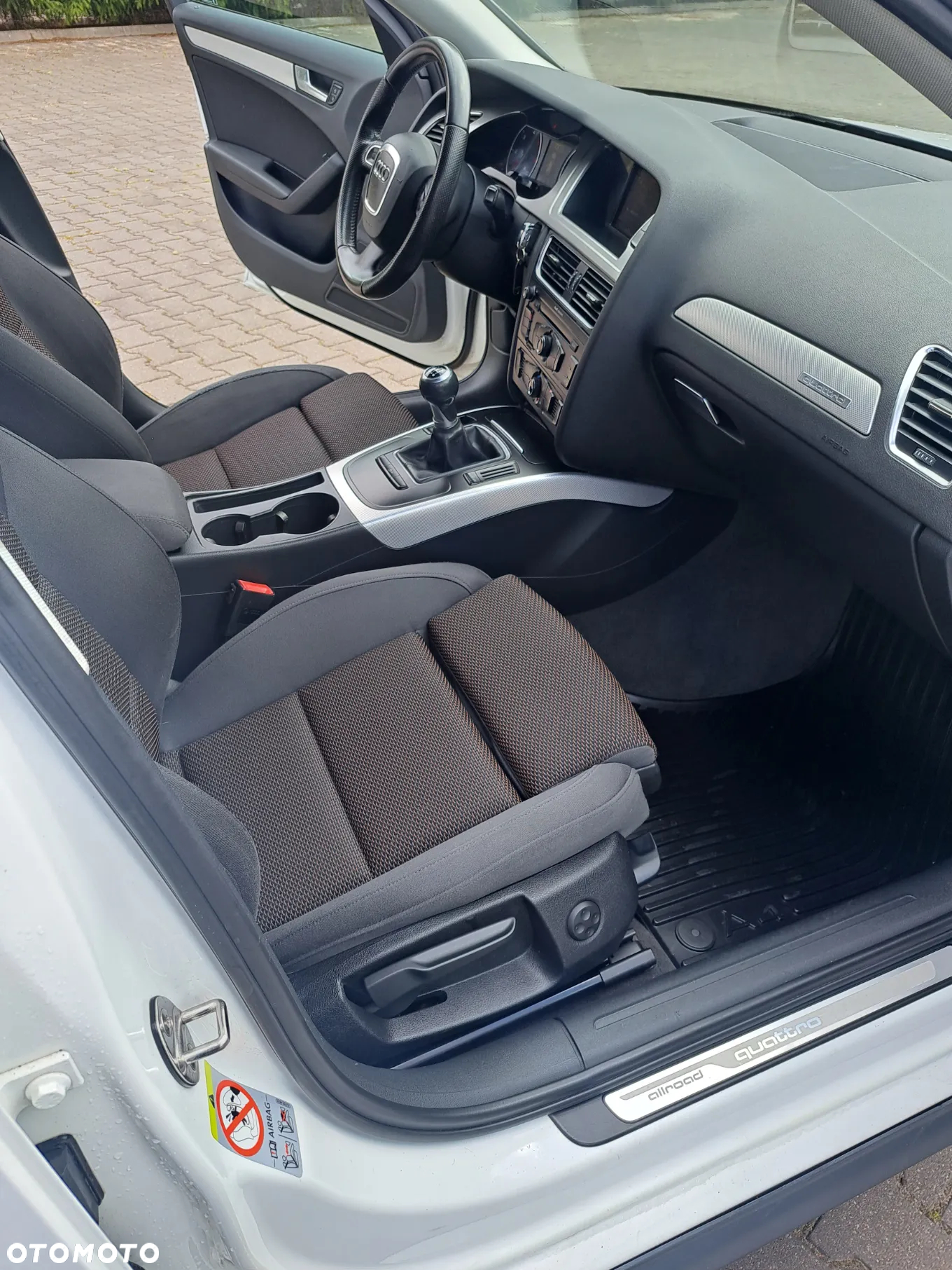 Audi A4 Allroad 2.0 TDI Quattro - 15