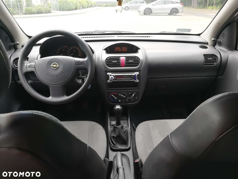 Opel Corsa - 8