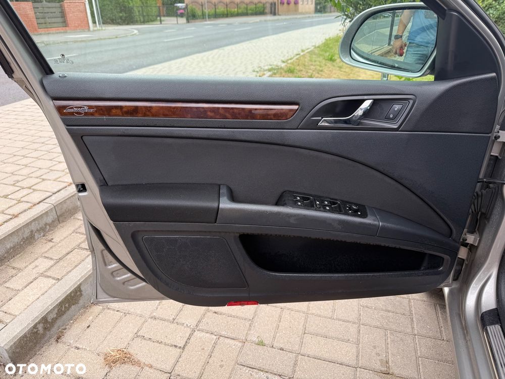 Skoda Superb 2.0 TDI Green tec DSG L&K - 24