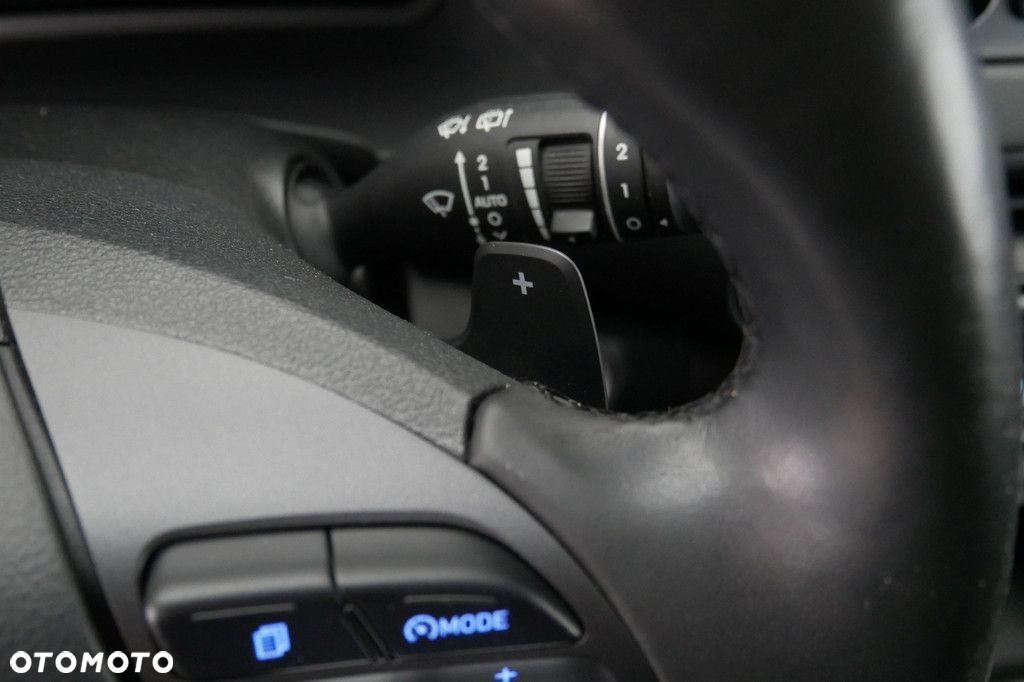 Hyundai Kona 1.6 GDI Hybrid Style DCT - 25