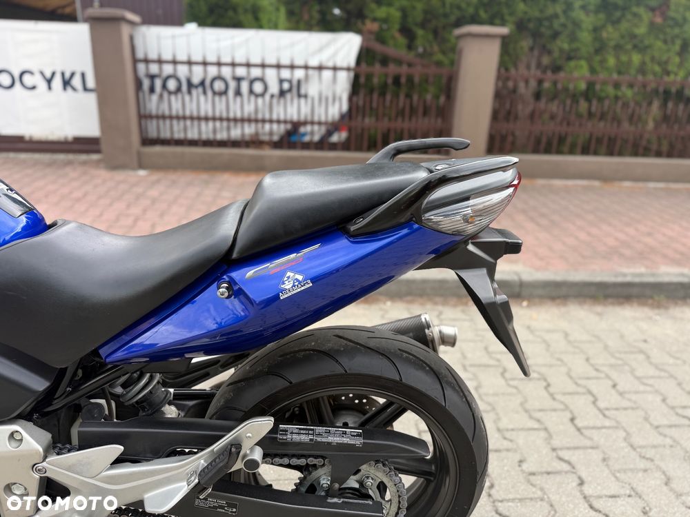 Honda CBF - 22