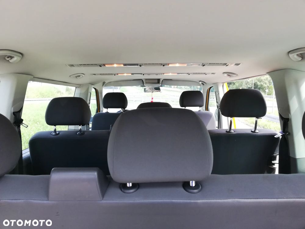Volkswagen Caravelle L1 Comfortline Mixt - 24