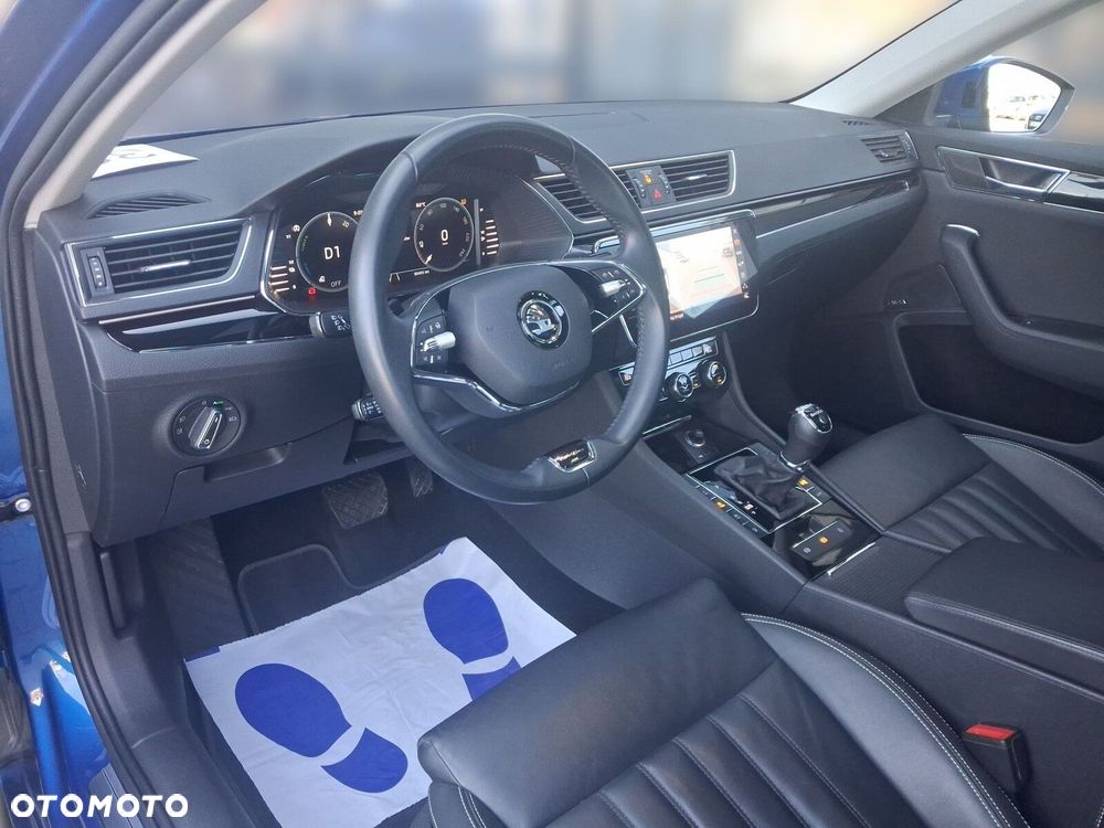 Skoda Superb 1.4 TSI Plug-In Hybrid L&K DSG - 11