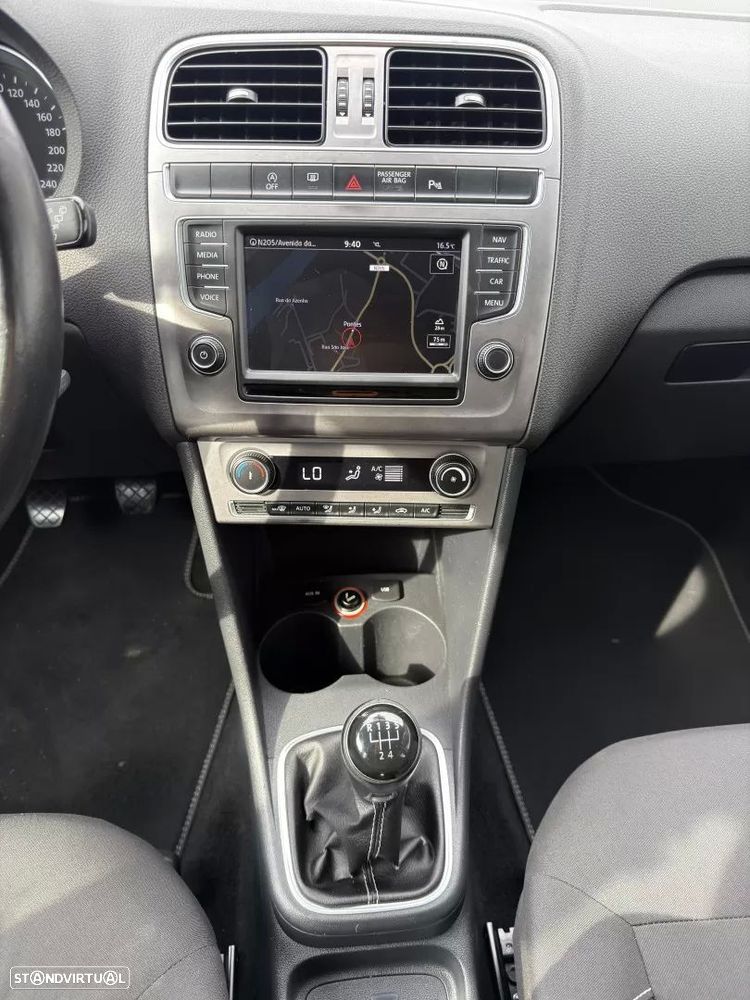 VW Polo 1.4 TDi Lounge - 8
